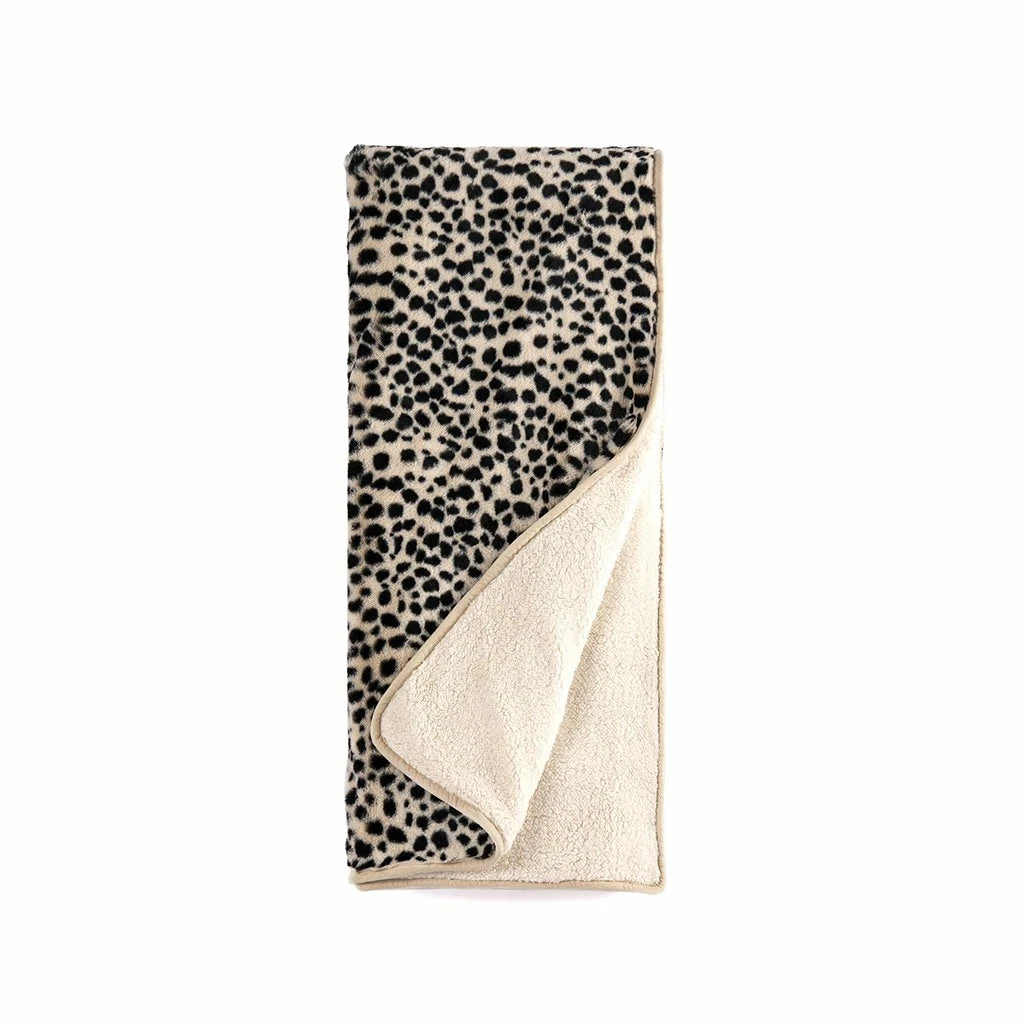 Inspire Me! Home Decor Leopard Faux Fur Cozy Throw 4 Inspire Me! Home Decor Leopard Faux Fur Cozy Throw