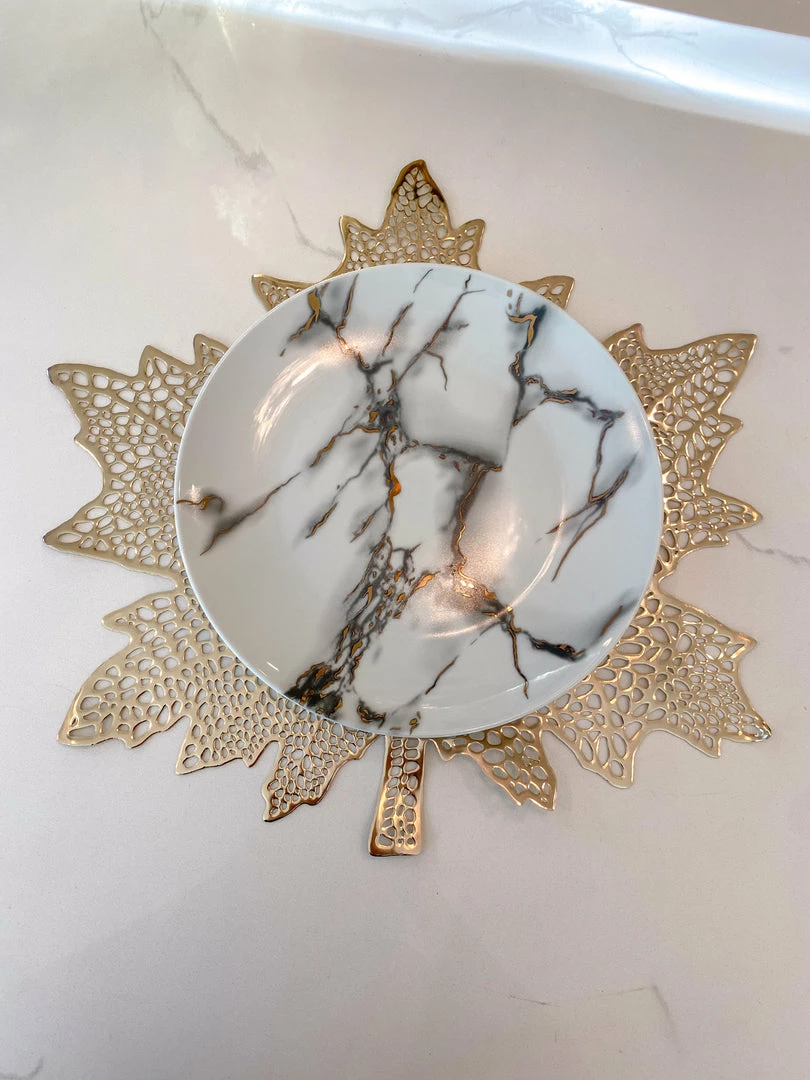 Inspire Me! Home Decor Gold Metallic Maple Leaf Place Mats (Set Of 4) 5 Inspire Me! Home Decor Gold Metallic Maple Leaf Place Mats (Set Of 4)