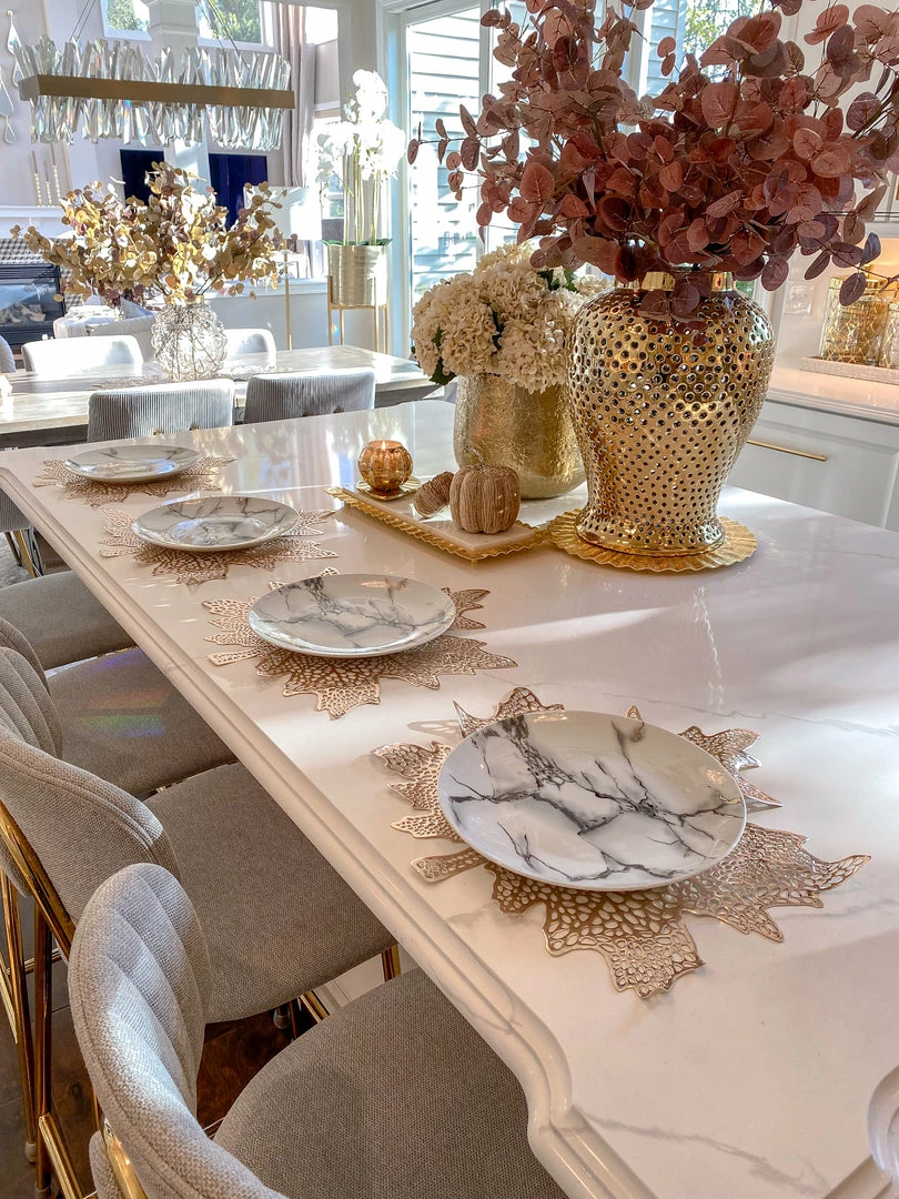 Inspire Me! Home Decor Gold Metallic Maple Leaf Place Mats (Set Of 4) 4 Inspire Me! Home Decor Gold Metallic Maple Leaf Place Mats (Set Of 4)