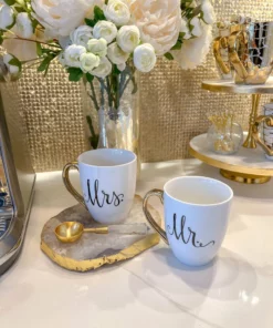 Inspire Me! Home Decor Mr. & Mrs. Mug Set (Set Of 2) Gold