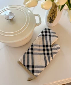 Inspire Me! Home Decor Black & Ivory Oven Mitt