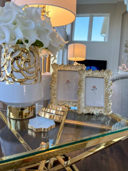 Inspire Me! Home Decor Gold Petal Details Picture Frame (2 Sizes) Picture Frames