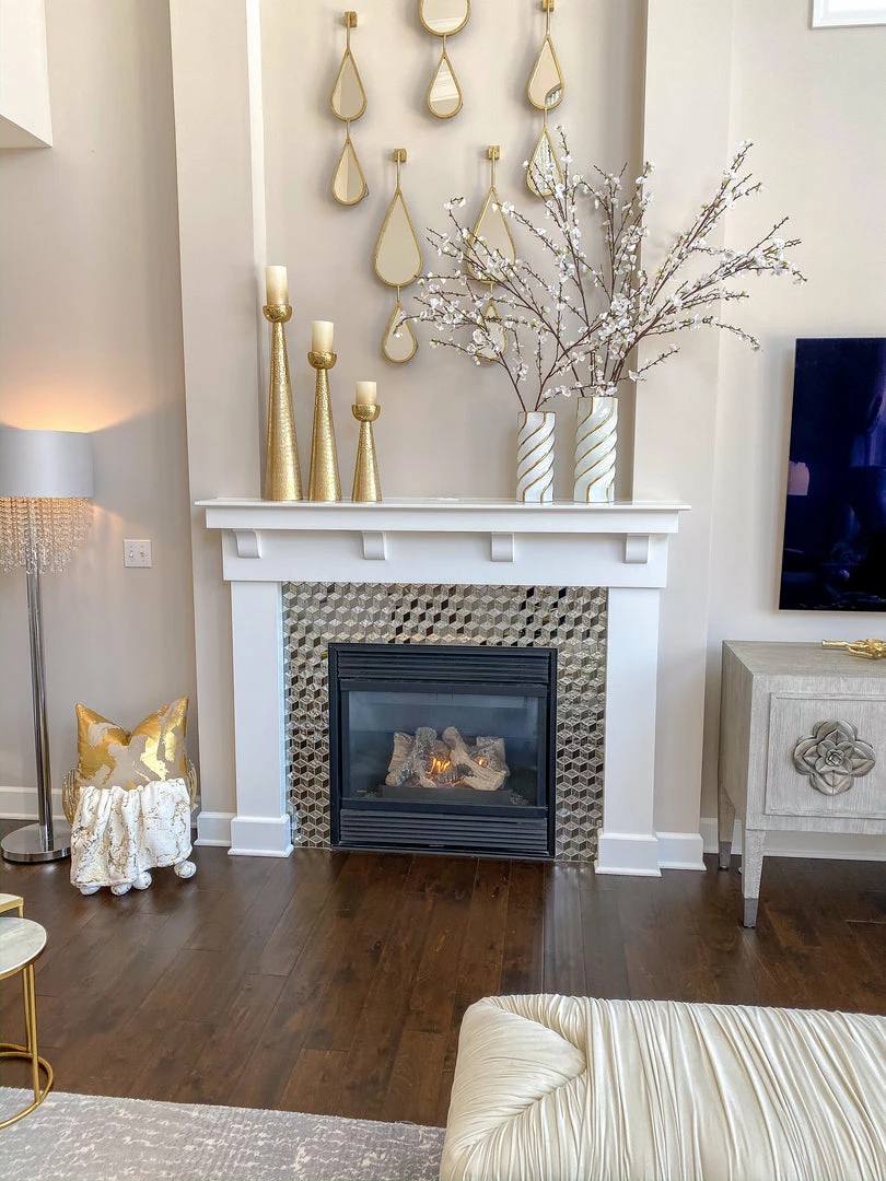 Inspire Me! Home Decor Gold And White Twist Vase (2 Sizes) 6 Inspire Me! Home Decor Gold And White Twist Vase (2 Sizes)