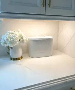 Inspire Me! Home Decor Metal Bread Box