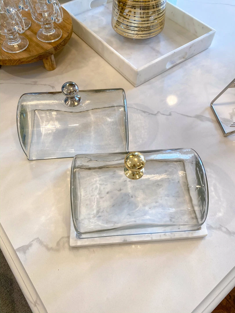 Inspire Me! Home Decor Marble Cake Platter With Metallic Handled Glass Dome (2 Colored Handles) 8 Inspire Me! Home Decor Marble Cake Platter With Metallic Handled Glass Dome (2 Colored Handles)