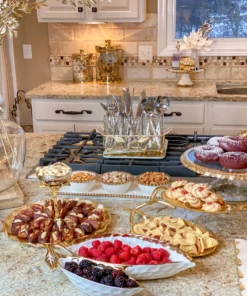 Inspire Me! Home Decor Ceramic Leaf Bowl W/ Gold Detailed Rim (2 Colors)