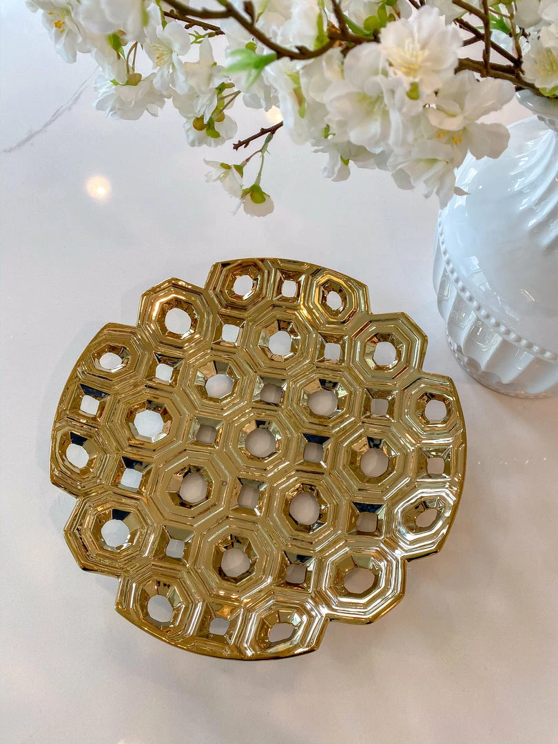 Inspire Me! Home Decor Circle Cutout Detailed Platter 3 Inspire Me! Home Decor Circle Cutout Detailed Platter