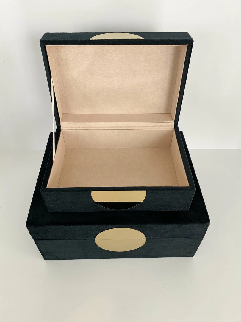 Inspire Me! Home Decor Set Of 2 Velvet Black Boxes With Gold Circle 6 Inspire Me! Home Decor Set Of 2 Velvet Black Boxes With Gold Circle