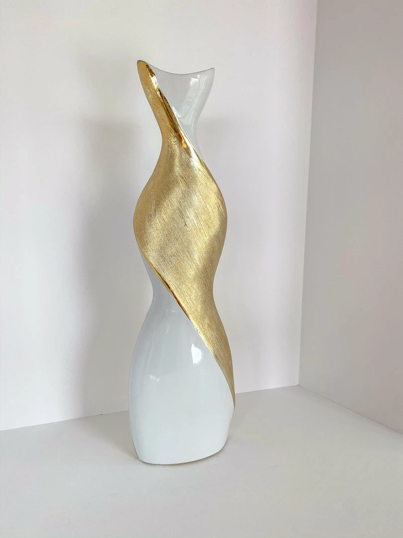 Inspire Me! Home Decor Gold And White Twisted Vase (2 Sizes) 16 Inspire Me! Home Decor Gold And White Twisted Vase (2 Sizes)